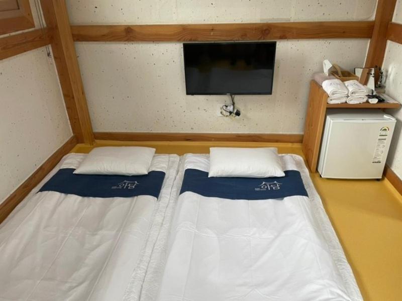 Adam Guesthouse 庆州 外观 照片