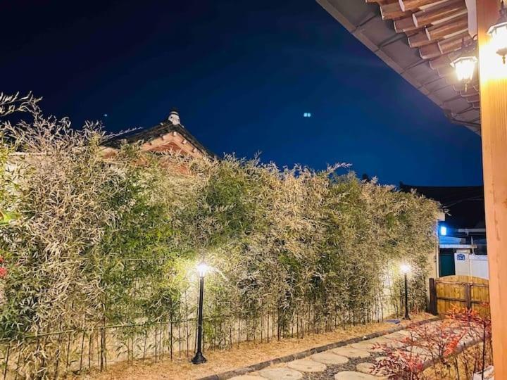 Adam Guesthouse 庆州 外观 照片